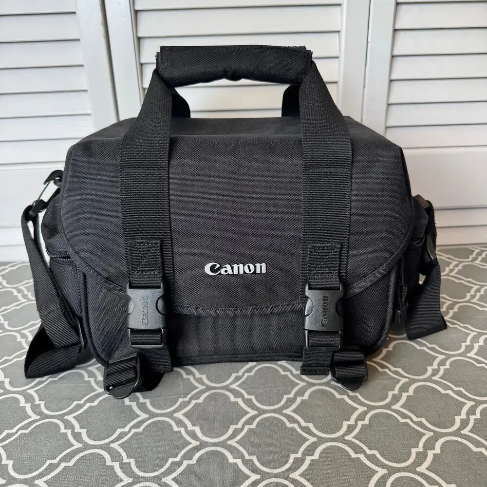 Canon Camera EOS 1100D Rebel T3 DSLR & Bag Tested Working Excellent Condition